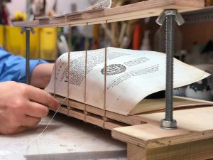 Реставрация и переплет книг: Возвращение к Прошлому